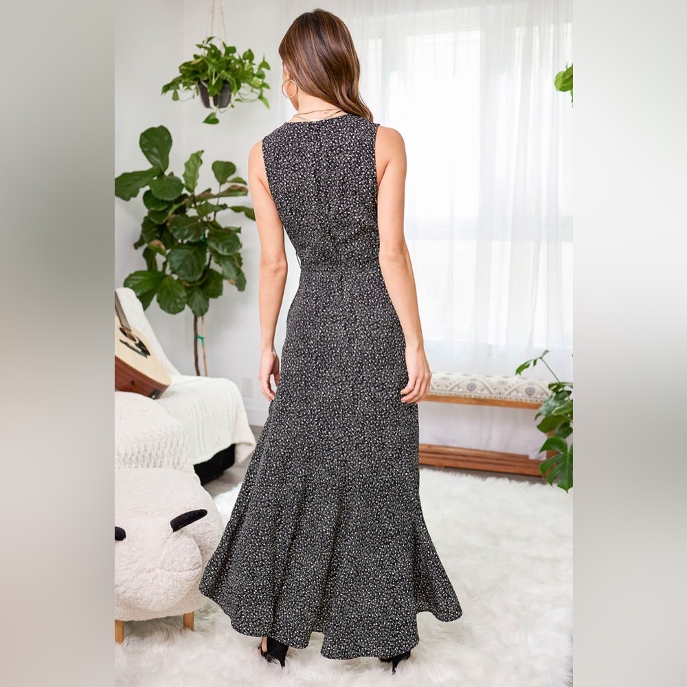 Lulu's High-Low Ruffled Floral Sundress - Picture 3 of 9